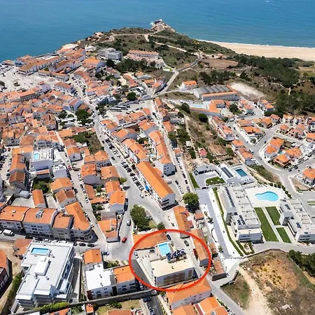 Lejlighed Boutique Living - Rooftop Pool & Sea Views *
