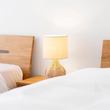 Boutique Living - Rooftop Pool & Sea Views Nazaré