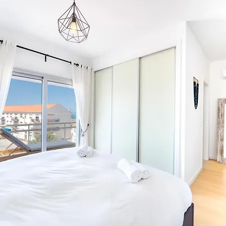Boutique Living - Rooftop Pool & Sea Views Lejlighed Nazaré