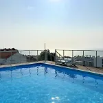 Appartamento Boutique Living - Rooftop Pool & Sea Views *