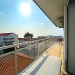 Boutique Living - Rooftop Pool & Sea Views Appartamento *