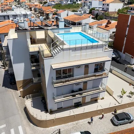 Boutique Living - Rooftop Pool & Sea Views